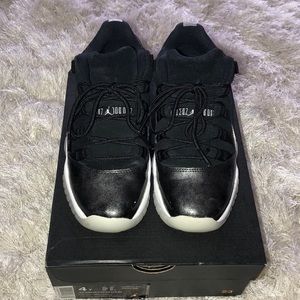 Air Jordan 11 Retro Low